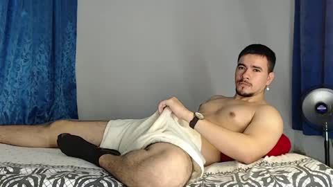 Snapshot of jeycob_happy97 chatting on May 11, 2026, 11:38 am Juan David online show from May 11, 2026, 11:38 am