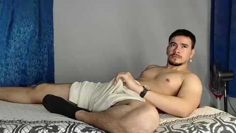 Snapshot of jeycob_happy97 chatting on May 14, 2026, 11:28 am Juan David online show from May 14, 2026, 11:28 am