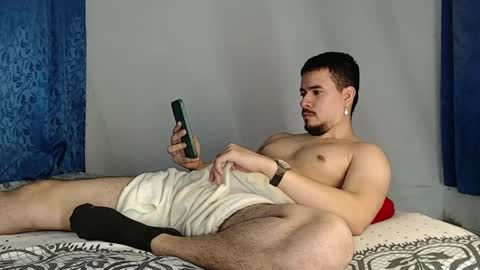 Snapshot of jeycob_happy97 chatting on May 19, 2026, 11:49 am Juan David online show from May 19, 2026, 11:49 am
