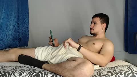 Snapshot of jeycob_happy97 chatting on May 20, 2026, 12:00 pm Juan David online show from May 20, 2026, 12:00 pm