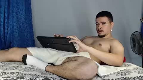 Snapshot of jeycob_happy97 chatting on July 13, 2026, 9:50 pm Juan David online show from July 13, 2026, 9:50 pm