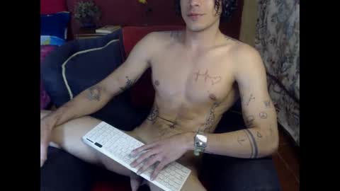 jffer_slhom online show from October 11, 2025, 8:07 pm