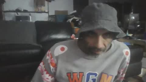 jglarsbel online show from February 8, 2026, 2:09 pm