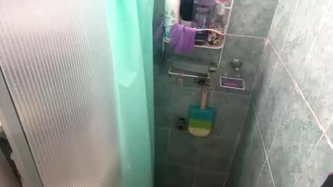 Snapshot of jharol_cardona chatting on February 28, 2026, 12:28 pm Jharol online show from February 28, 2026, 12:28 pm