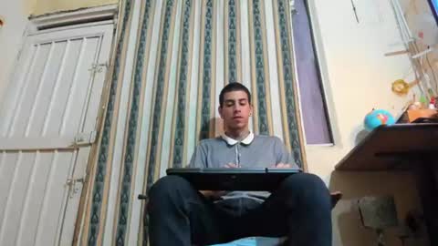 Snapshot of jharol_cardona chatting on June 20, 2026, 1:52 am Jharol online show from June 20, 2026, 1:52 am