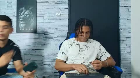 Snapshot of jhay_wheeler777 chatting on November 20, 2025, 4:34 am jhay_wheeler777 online show from November 20, 2025, 4:34 am