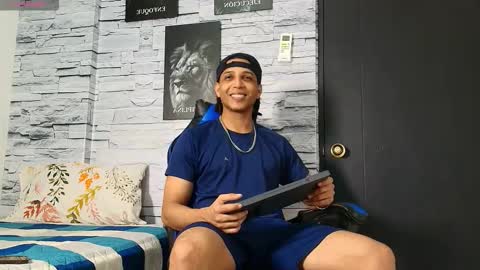 jhay_wheeler777 online show from January 7, 2026, 4:48 am