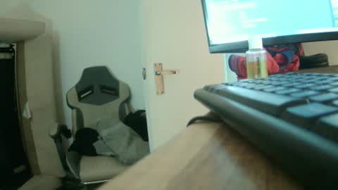 jhkhjku538466 online show from February 5, 2026, 5:34 am