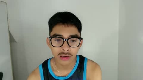 Snapshot of jhnxxnaughty_ chatting on December 15, 2025, 6:50 am Johnny online show from December 15, 2025, 6:50 am