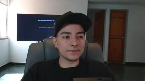 Jhoan Saenz online show from November 8, 2025, 7:01 pm