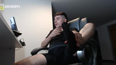 Jhoan Saenz online show from April 7, 2026, 1:50 am