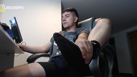 Jhoan Saenz online show from April 12, 2026, 2:05 am