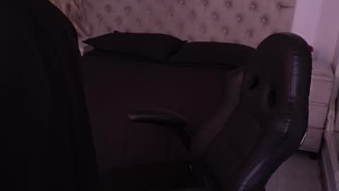 jhoanleandro online show from March 29, 2026, 6:02 am