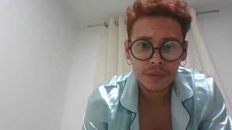 Snapshot of jhon_gourmet55 chatting on October 21, 2025, 10:43 pm jhon_gourmet55 online show from October 21, 2025, 10:43 pm