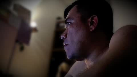 jhonatan_morales_s online show from May 21, 2026, 3:35 am