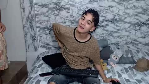 Snapshot of jhonay__cute chatting on March 24, 2026, 11:21 pm jhonay__cute online show from March 24, 2026, 11:21 pm