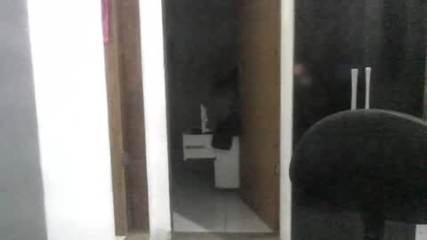 jhonizin online show from October 20, 2025, 6:58 am