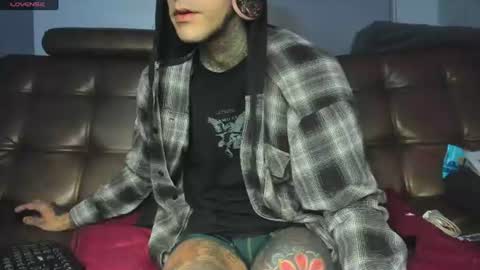 Snapshot of jhonny_ackerman chatting on July 16, 2026, 9:37 am jhonny_ackerman online show from July 16, 2026, 9:37 am