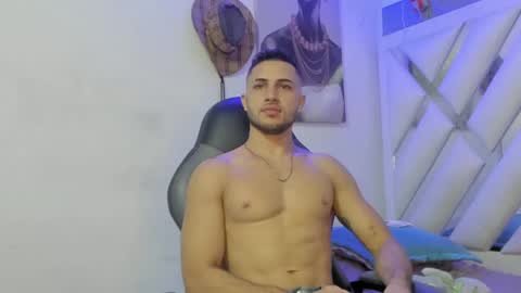 Snapshot of jhonny_flames7 chatting on December 23, 2024, 4:01 am jhonny online show from December 23, 2024, 4:01 am