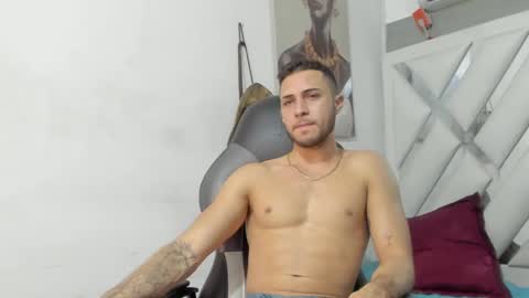 Snapshot of jhonny_flames7 chatting on January 23, 2025, 7:11 am jhonny online show from January 23, 2025, 7:11 am