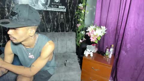 Snapshot of jhonson821 chatting on November 17, 2025, 9:59 am jhonson821 online show from November 17, 2025, 9:59 am