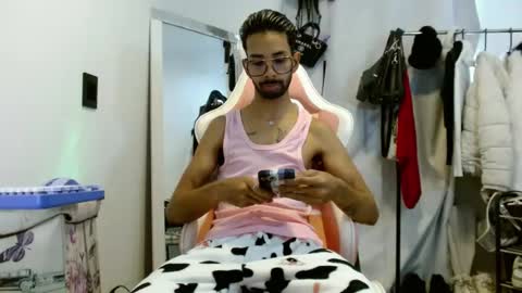 Snapshot of jhonsonvlatino chatting on June 18, 2026, 12:42 pm jhonsonvlatino online show from June 18, 2026, 12:42 pm