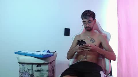 Snapshot of jhonsonvlatino chatting on July 19, 2026, 10:46 pm jhonsonvlatino online show from July 19, 2026, 10:46 pm