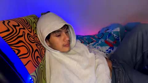 MODELO INDEPENDIENTE online show from February 20, 2026, 6:26 am