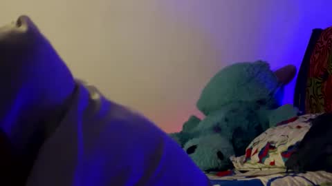 MODELO INDEPENDIENTE online show from February 22, 2026, 3:07 am