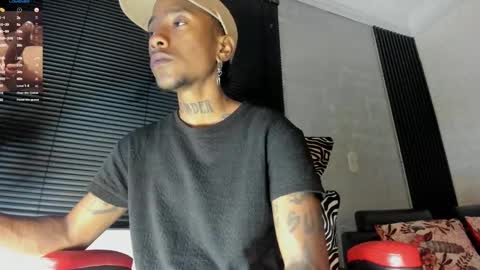 jhonymiller online show from November 9, 2025, 7:45 pm