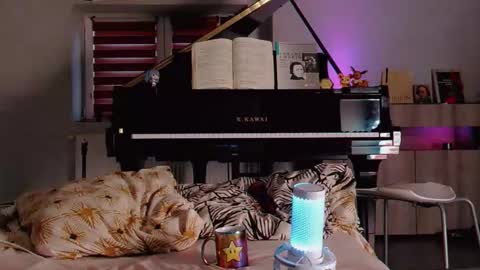 Anya online show from February 22, 2026, 3:43 pm