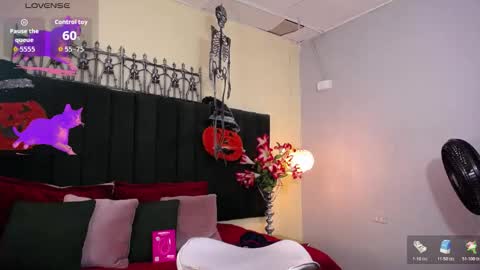 jhos online show from November 4, 2025, 2:49 pm