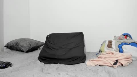 Snapshot of jhosuamensex chatting on February 19, 2025, 4:34 am JOSE online show from February 19, 2025, 4:34 am