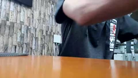 Snapshot of jhosuamoore chatting on October 29, 2025, 12:24 am Jhosuamoore online show from October 29, 2025, 12:24 am