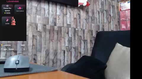 Snapshot of jhosuamoore2 chatting on January 9, 2026, 12:24 am jhosuamoore2 online show from January 9, 2026, 12:24 am