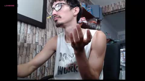 Snapshot of jhosuamoore2 chatting on July 4, 2026, 2:23 pm jhosuamoore2 online show from July 4, 2026, 2:23 pm