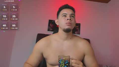 Snapshot of jhotta_foxx chatting on October 16, 2025, 7:09 am Jhonatan80 online show from October 16, 2025, 7:09 am