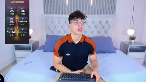 jhoumod_21 online show from November 30, 2025, 2:59 am