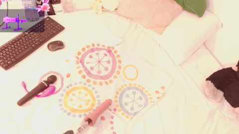 Snapshot of jhoxy_m chatting on October 16, 2025, 3:18 am Hello iam hoxy ready to get wet online show from October 16, 2025, 3:18 am