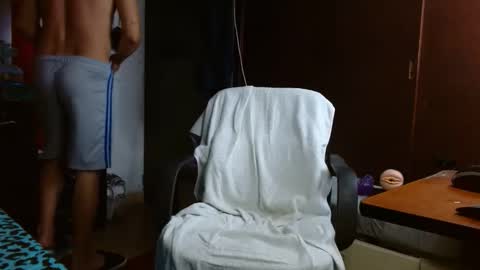 julian online show from November 15, 2025, 11:21 pm