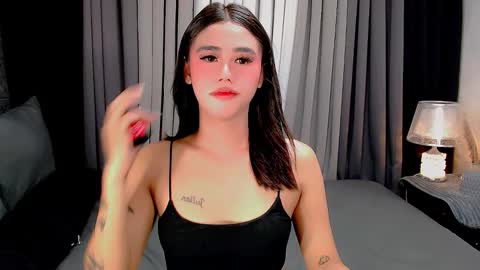 Snapshot of jhuliana_and_charles_room chatting on November 3, 2025, 3:30 am jhuliana_and_charles_room online show from November 3, 2025, 3:30 am