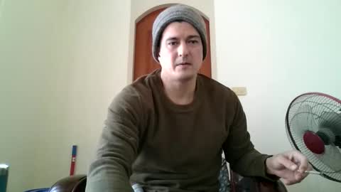 Snapshot of jhwozy chatting on December 15, 2024, 3:34 am jhwozy online show from December 15, 2024, 3:34 am