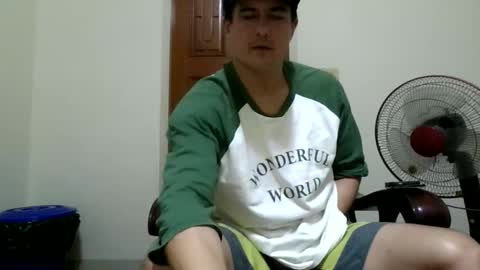 Snapshot of jhwozy chatting on October 4, 2025, 8:40 pm jhwozy online show from October 4, 2025, 8:40 pm