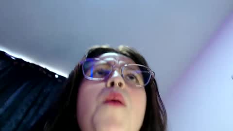 Snapshot of jia_miller02 chatting on January 20, 2025, 10:04 pm Emma online show from January 20, 2025, 10:04 pm