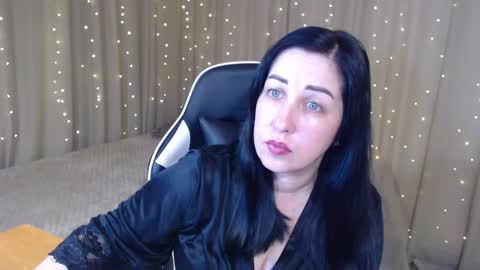 Snapshot of jill_stevens chatting on February 8, 2026, 5:11 am Jill online show from February 8, 2026, 5:11 am