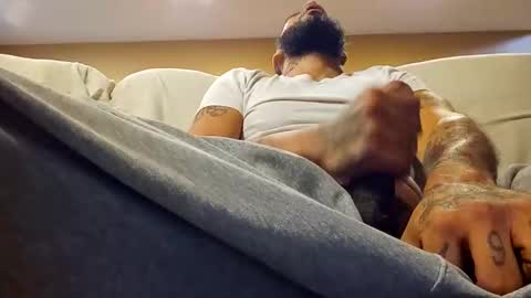 HoopersRelease online show from November 7, 2025, 6:52 pm