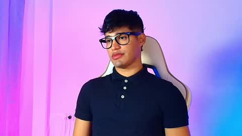 Jimmy Leeh online show from April 4, 2026, 4:33 am