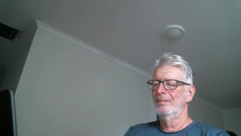 Snapshot of jimmythebadboy chatting on April 8, 2026, 9:15 pm jimmythebadboy online show from April 8, 2026, 9:15 pm