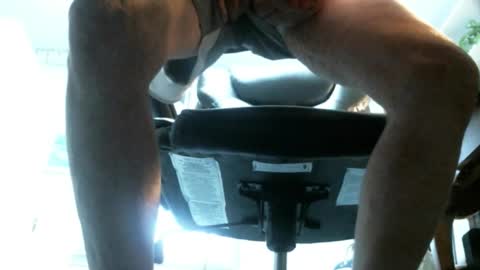 jimwellhung online show from December 20, 2025, 2:13 pm