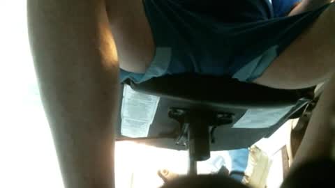 jimwellhung online show from January 14, 2026, 4:07 am